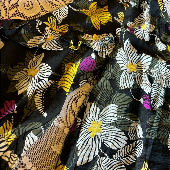 NWT Chico’s Botanical Zebra Multi Color Ruffle Sleeve Blouse 2.5 - Picture 10 of 12